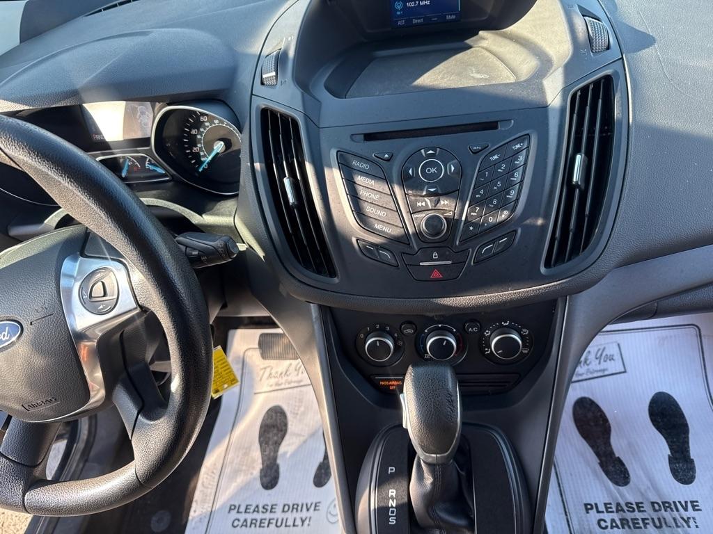 Ford Escape S FWD 2015