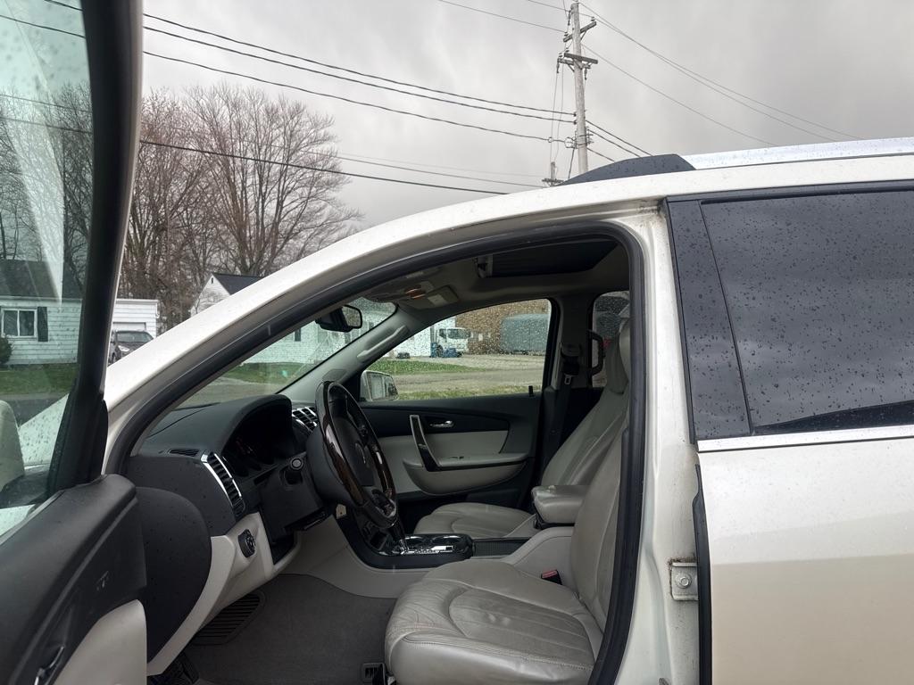 GMC Acadia Denali FWD 2012