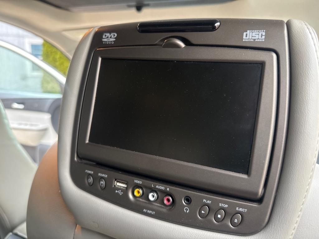 GMC Acadia Denali FWD 2012