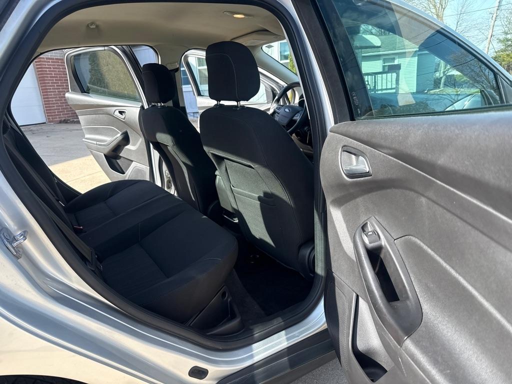 Ford Focus SE Sedan 2018