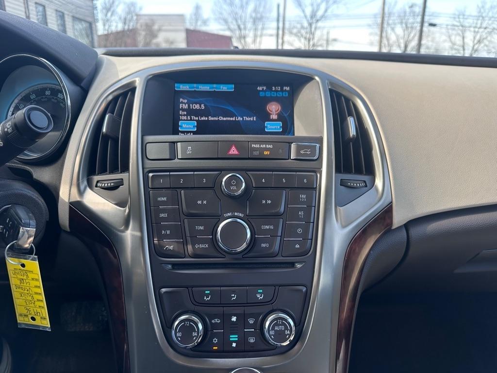 Buick Verano Base 2013