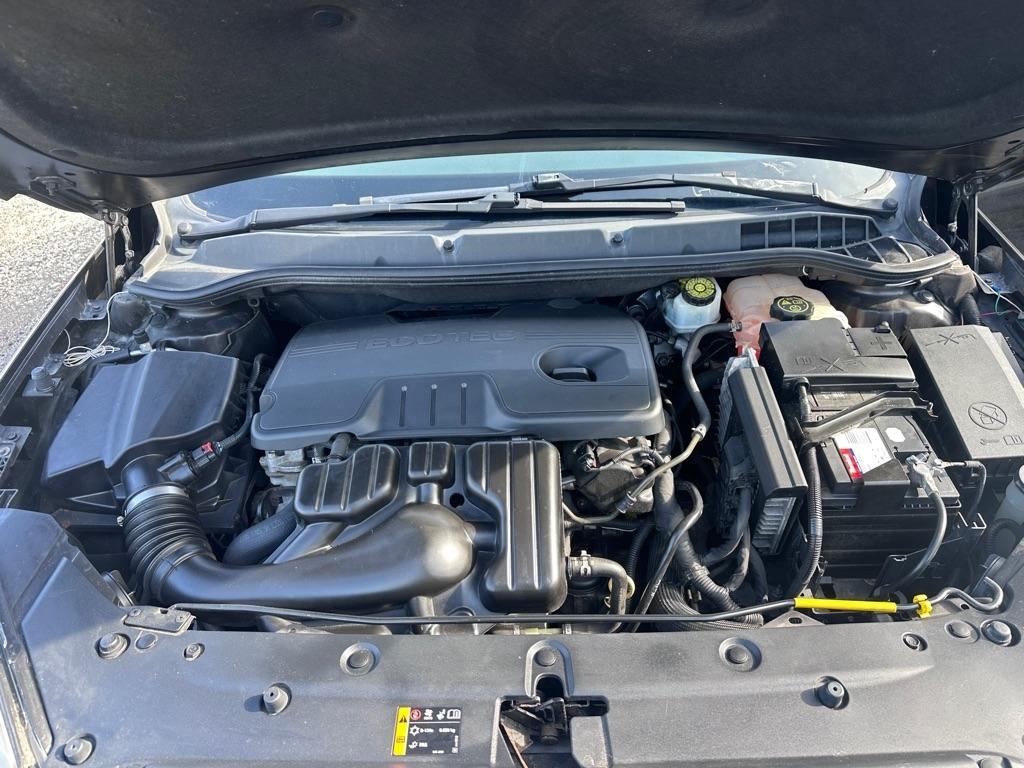 Buick Verano Base 2013