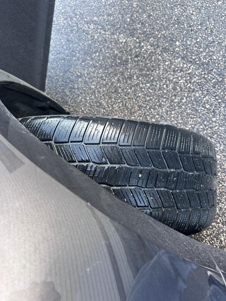 Buick Verano Base 2013