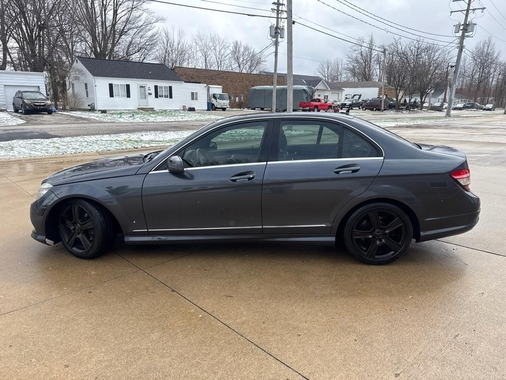 Mercedes-Benz C-Class C300 4MATIC Sport Sedan 2011