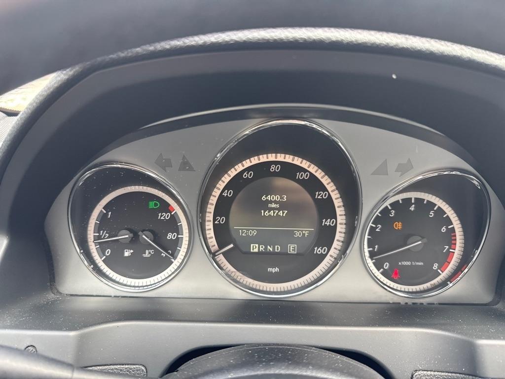 Mercedes-Benz C-Class C300 4MATIC Sport Sedan 2011