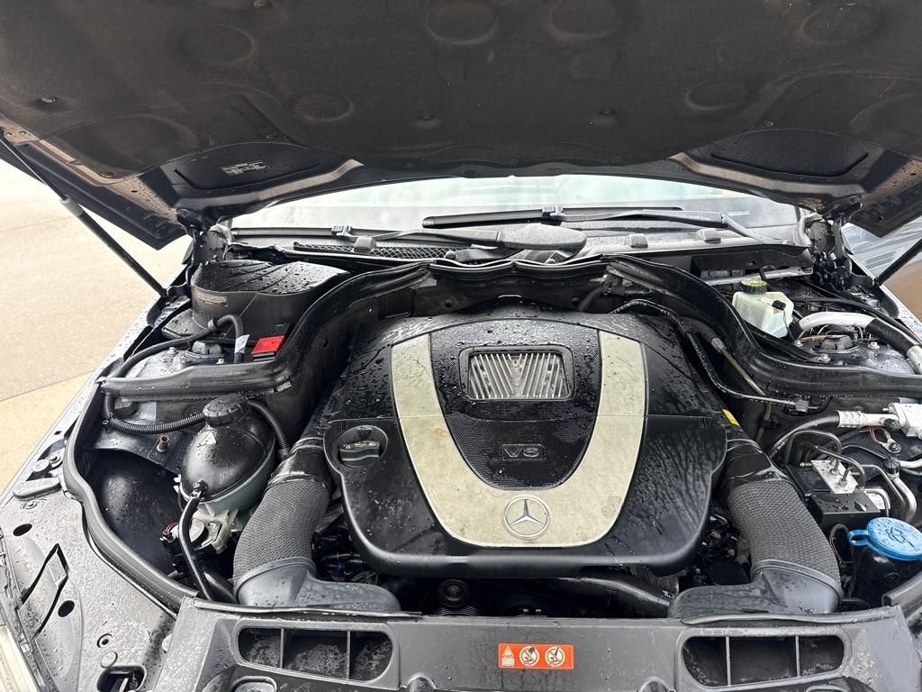 Mercedes-Benz C-Class C300 4MATIC Sport Sedan 2011