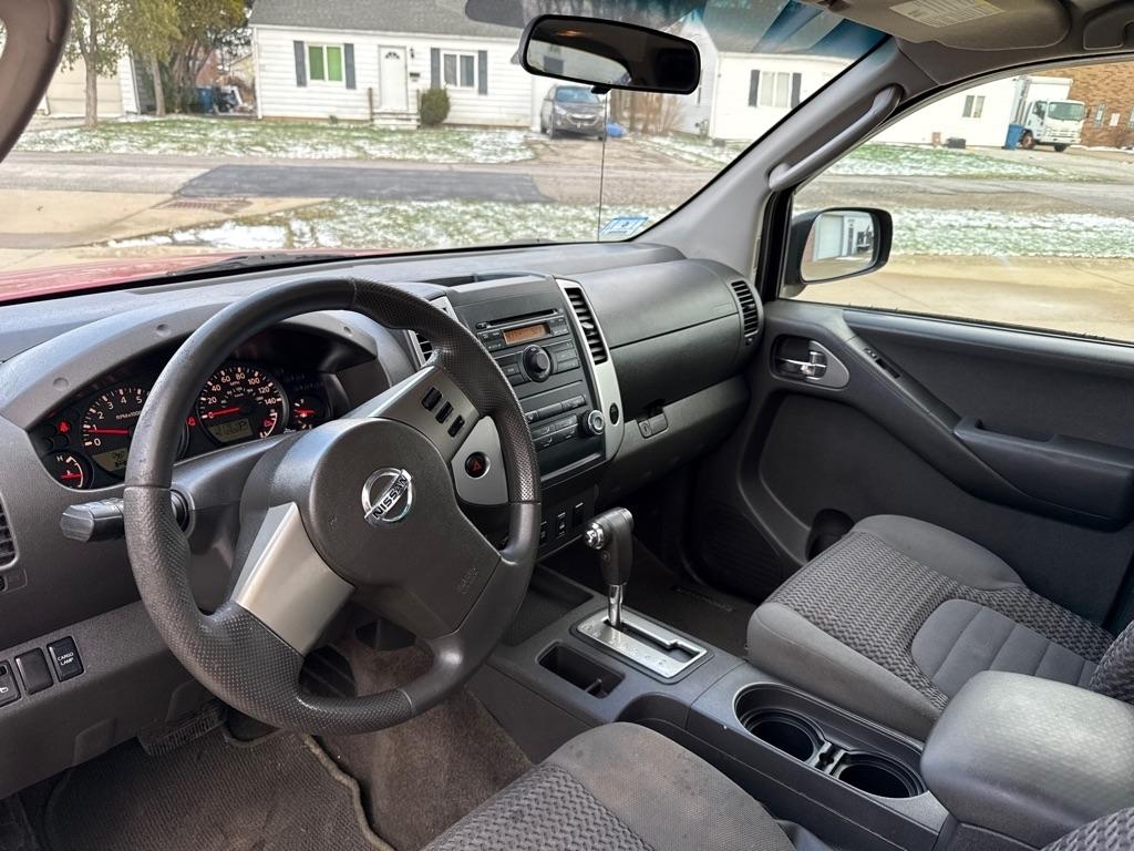 Nissan Frontier SE V6 King Cab 4WD 2010
