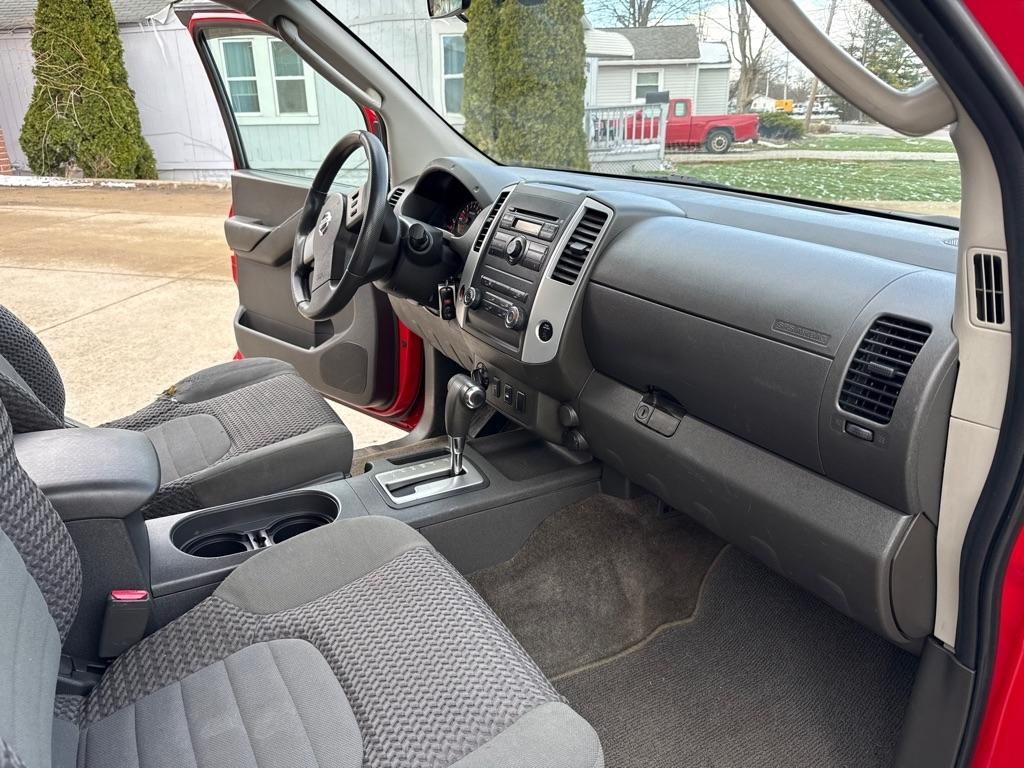 Nissan Frontier SE V6 King Cab 4WD 2010