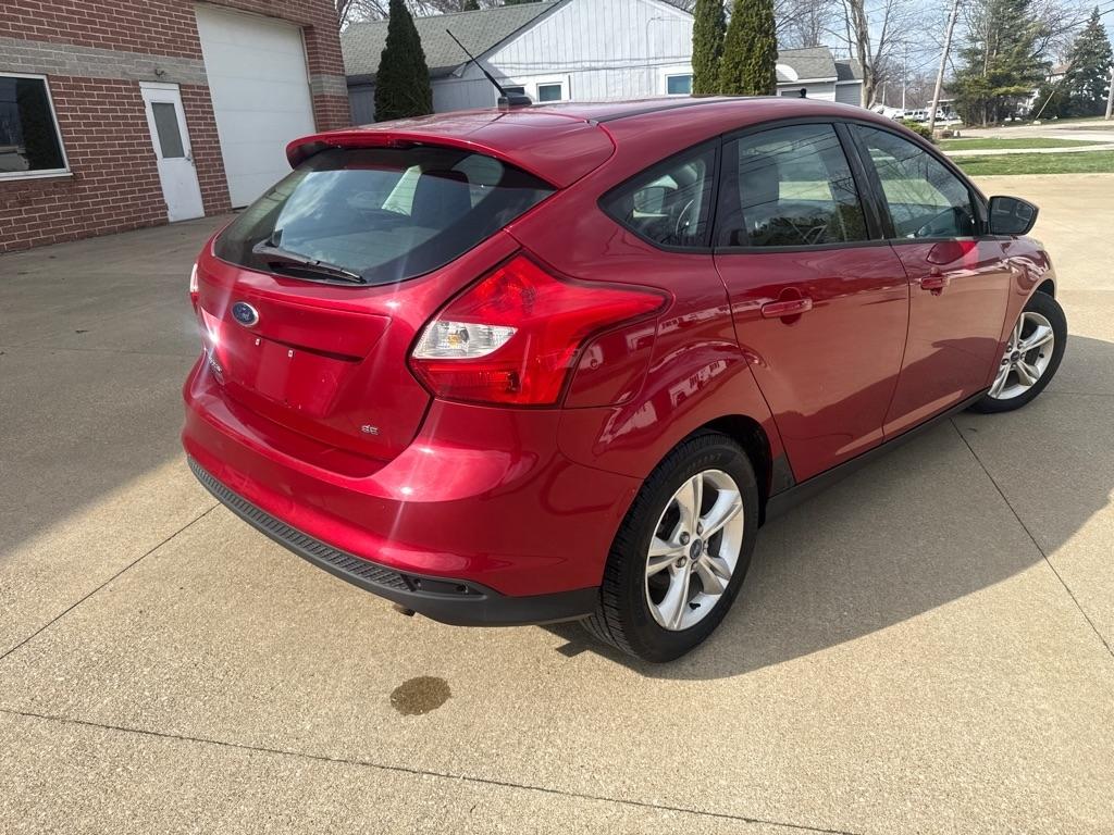 Ford Focus SE 2012
