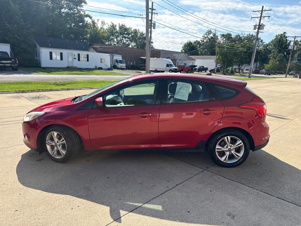 Ford Focus SE 2012