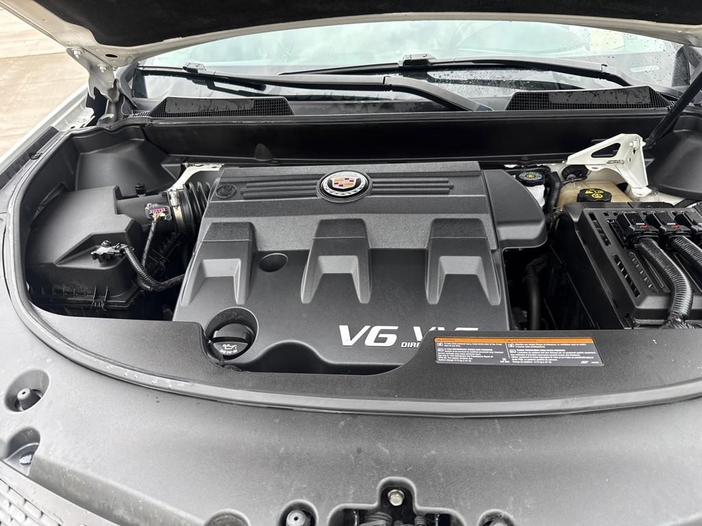 Cadillac SRX Luxury Collection 2011