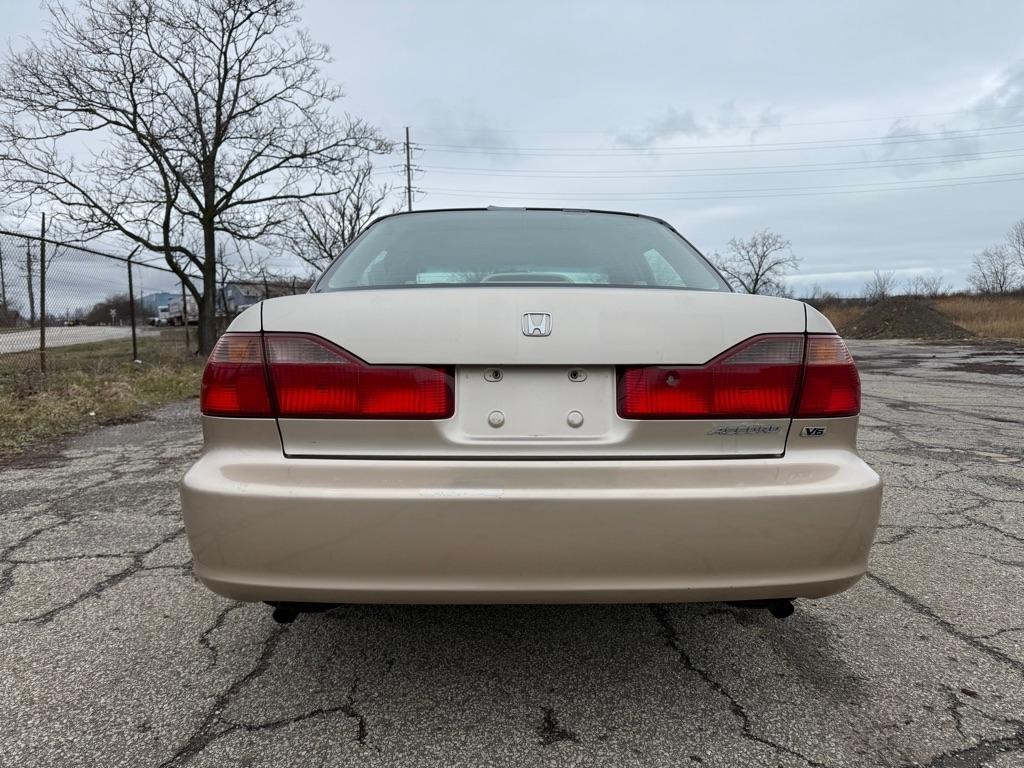 Honda Accord EX V6 sedan 2000