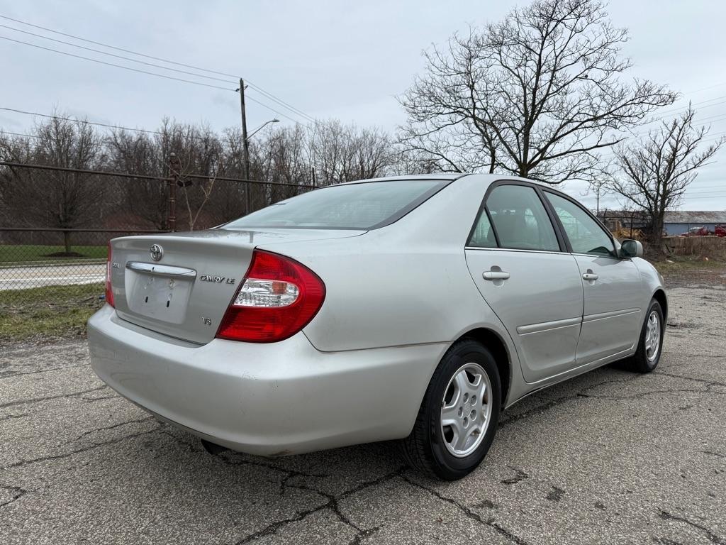 Toyota Camry LE V6 2003