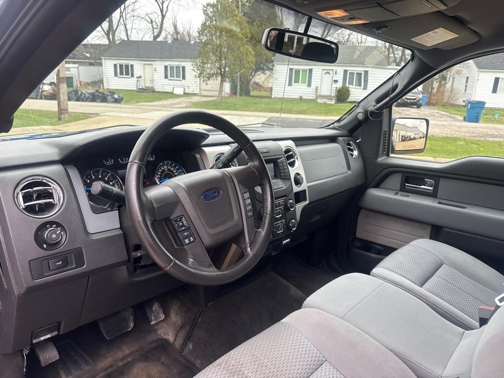 Ford F-150 XL SuperCab 8-ft. Bed 4WD 2013