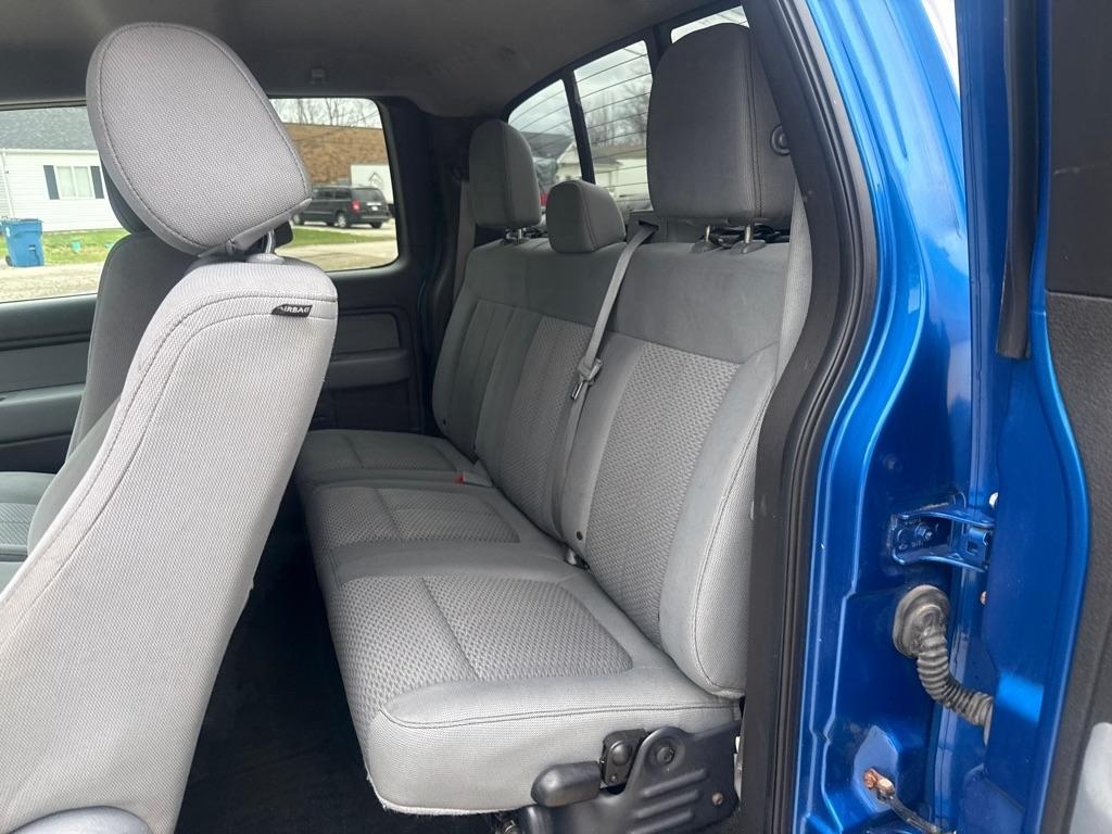 Ford F-150 XL SuperCab 8-ft. Bed 4WD 2013