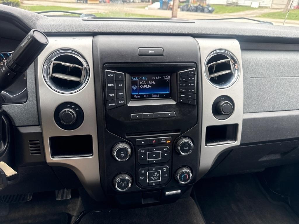 Ford F-150 XL SuperCab 8-ft. Bed 4WD 2013