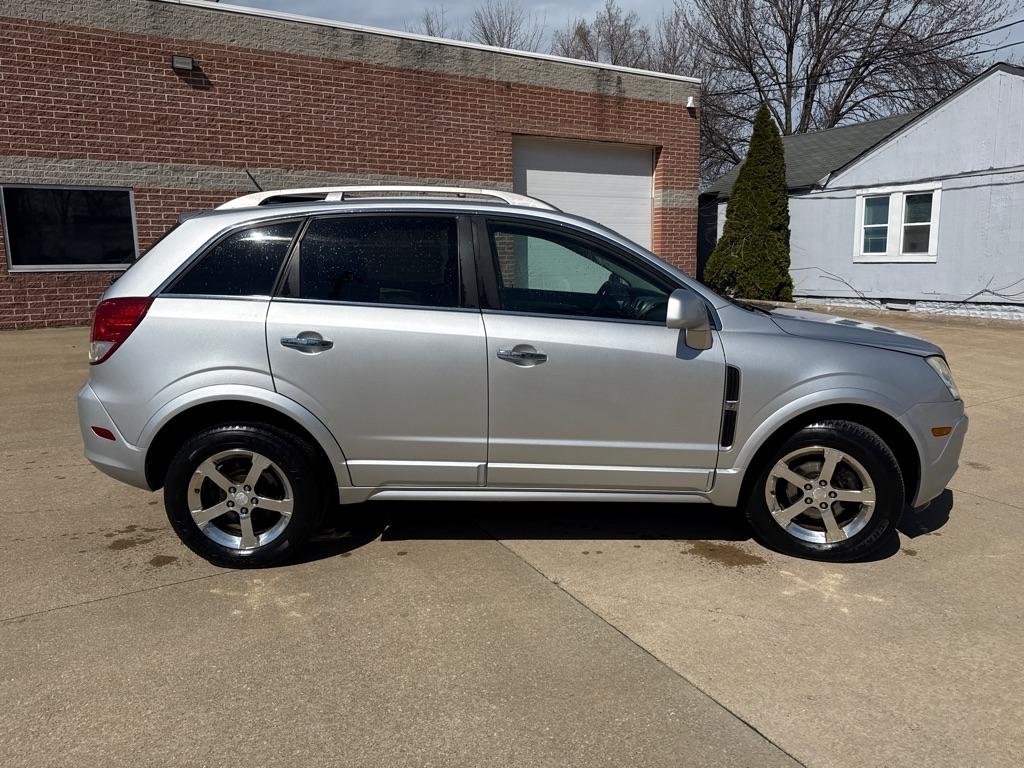 Chevrolet Captiva Sport 1LT FWD 2012