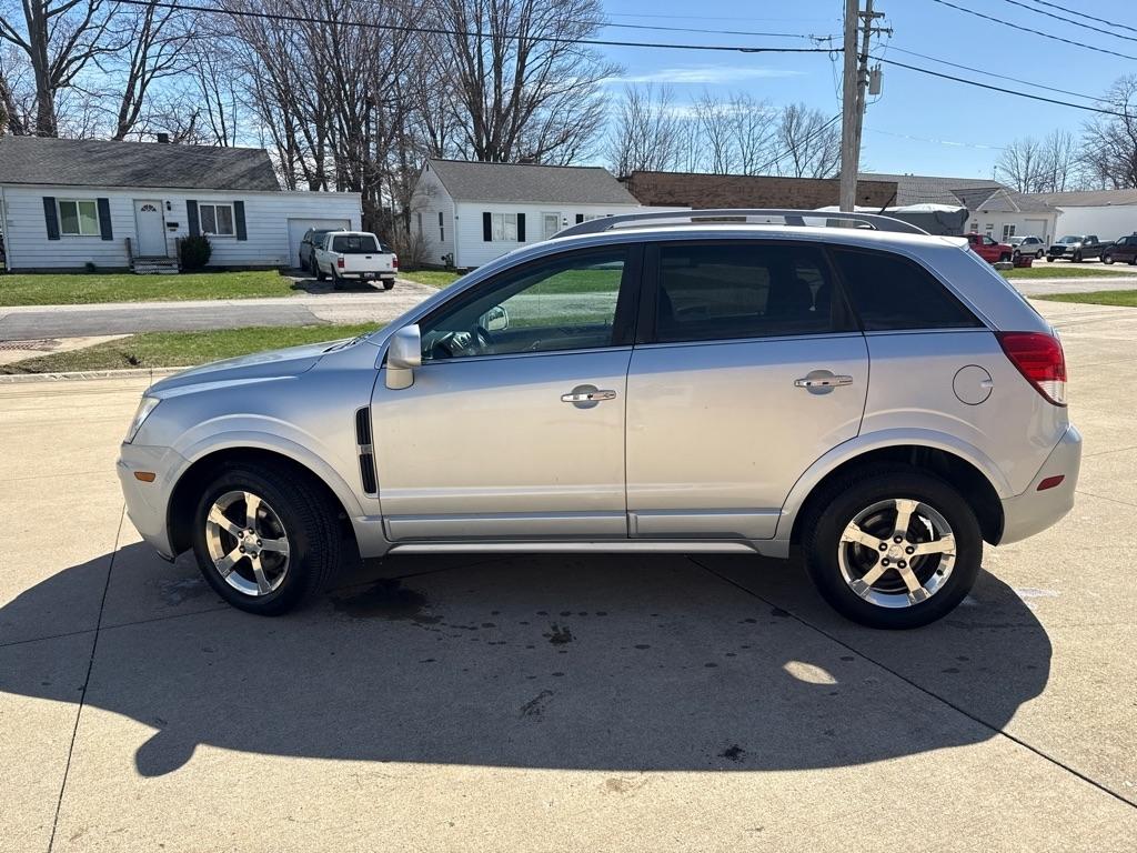 Chevrolet Captiva Sport 1LT FWD 2012