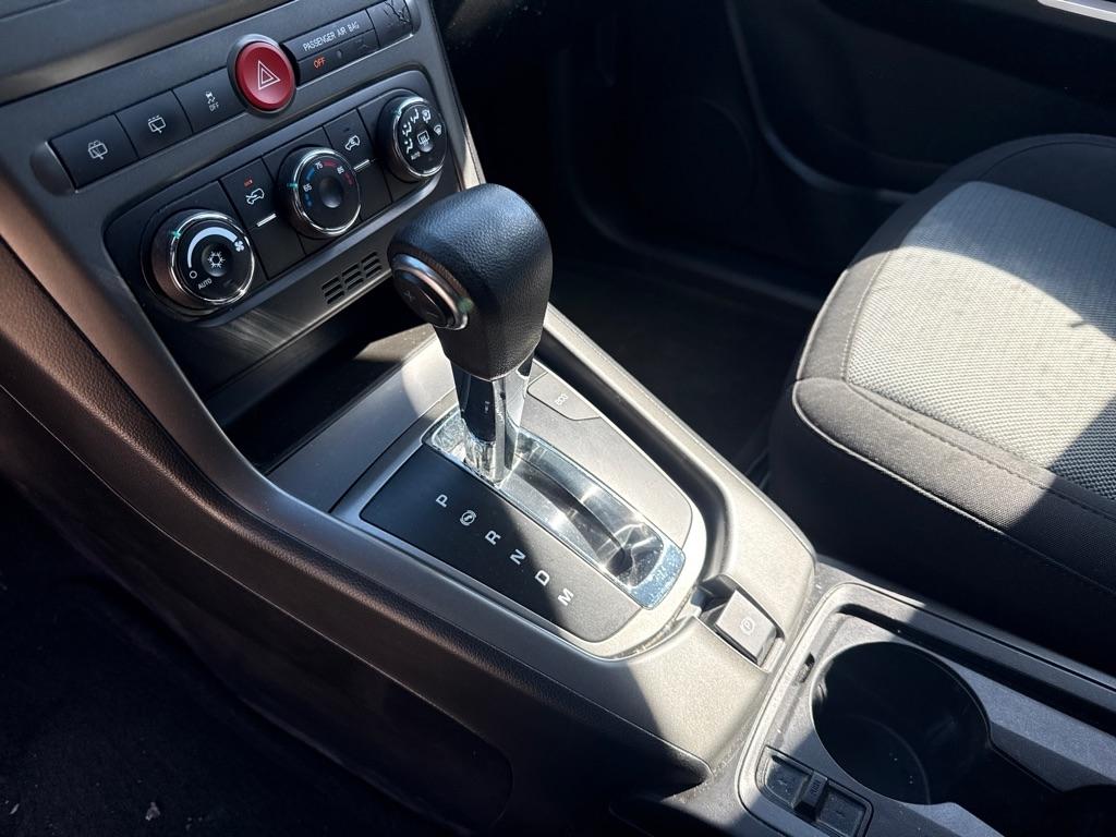 Chevrolet Captiva Sport 1LT FWD 2012