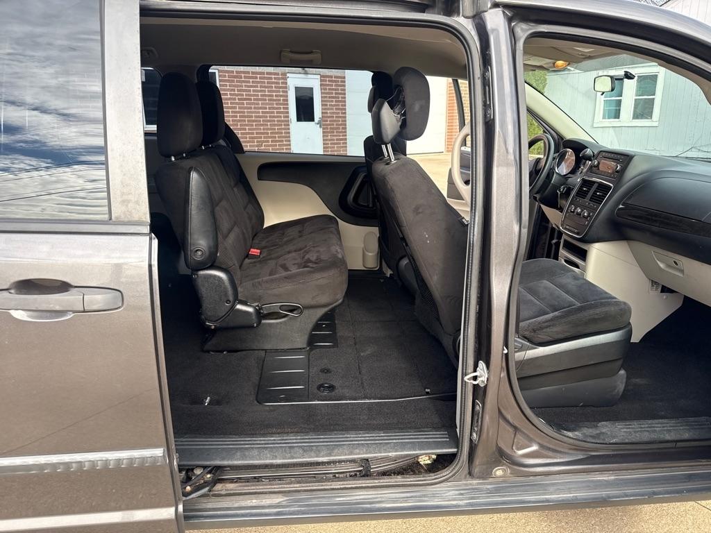 Dodge Grand Caravan SE 2015