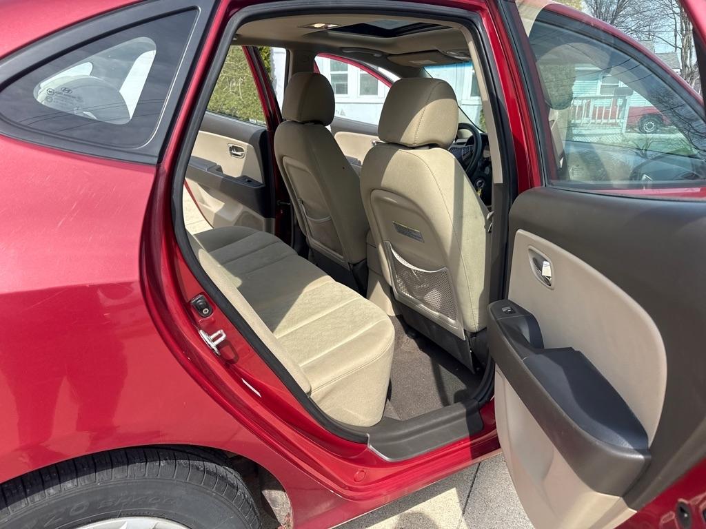 Hyundai Elantra SE 2010