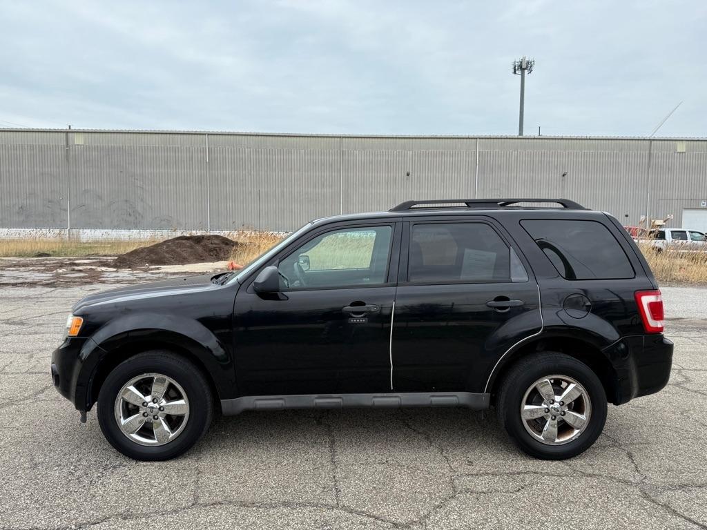Ford Escape XLT 4WD I4 2009