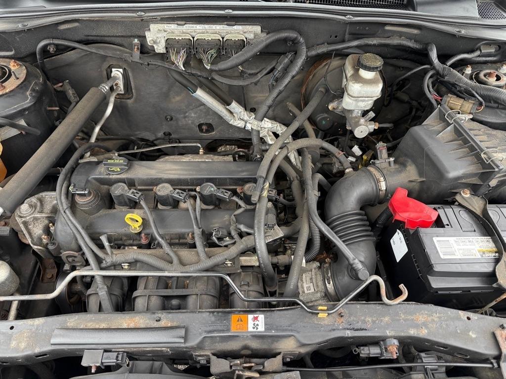 Ford Escape XLT 4WD I4 2009