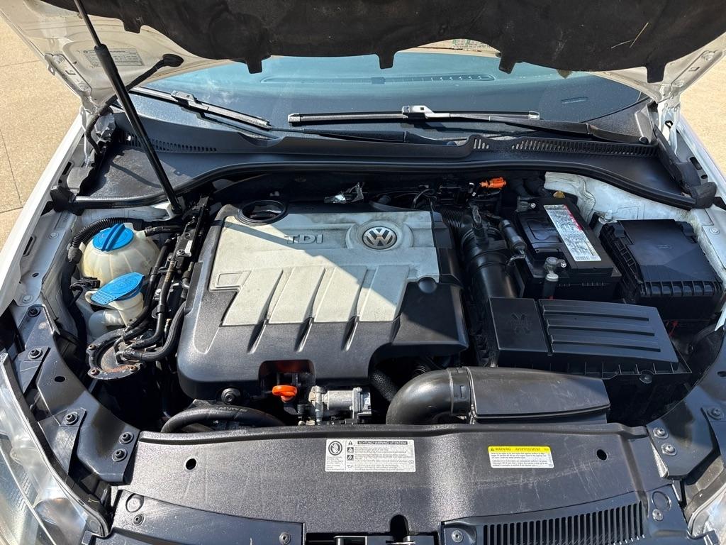 Volkswagen Jetta SportWagen 2.0L TDI 2013