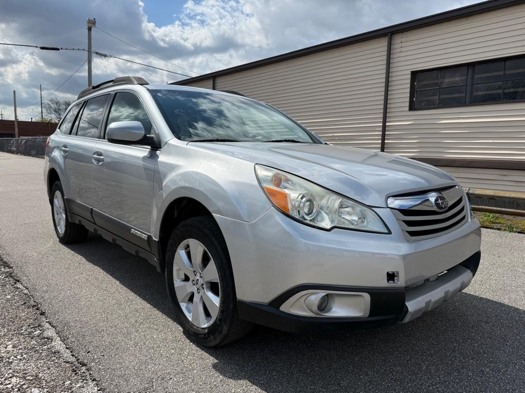 Subaru Outback 2.5i Limited 2012