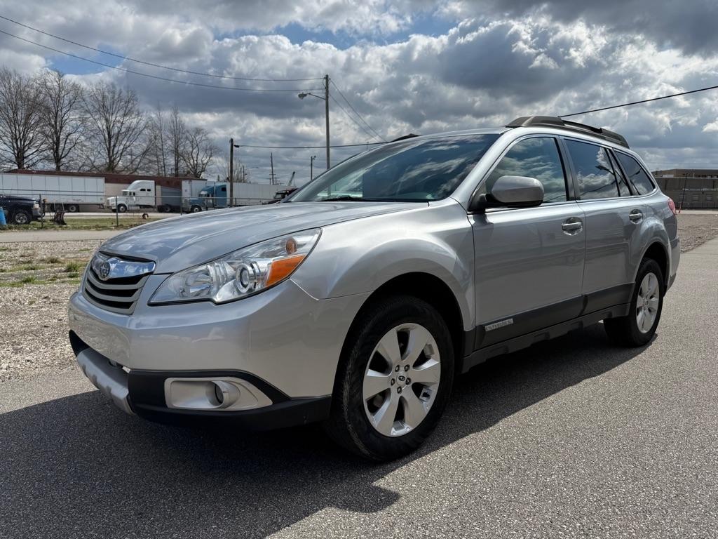 Subaru Outback 2.5i Limited 2012