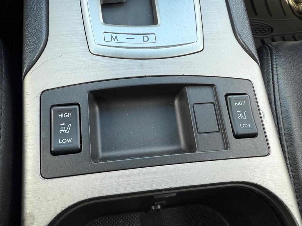 Subaru Outback 2.5i Limited 2012