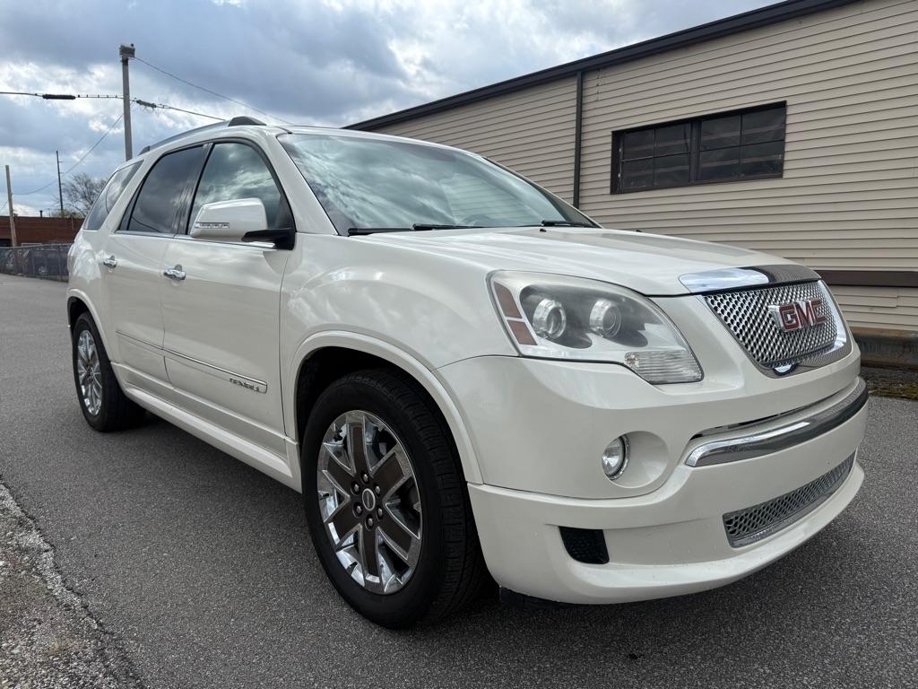 GMC Acadia Denali AWD 2012