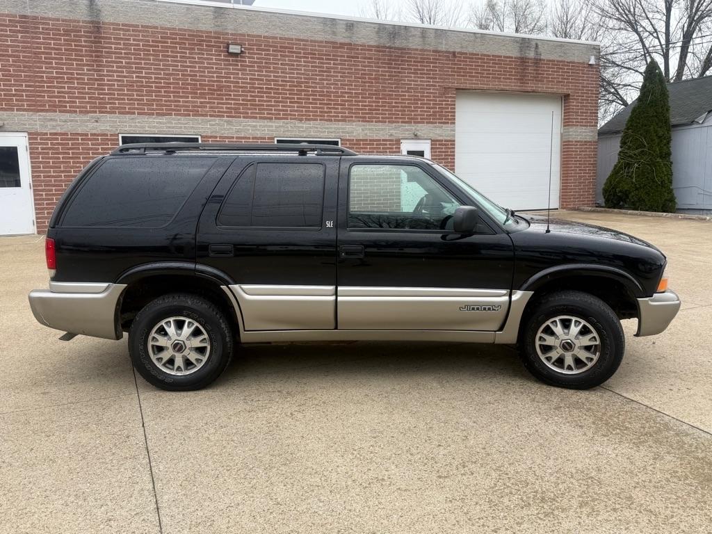 GMC Jimmy SLE 4-Door 4WD 2001
