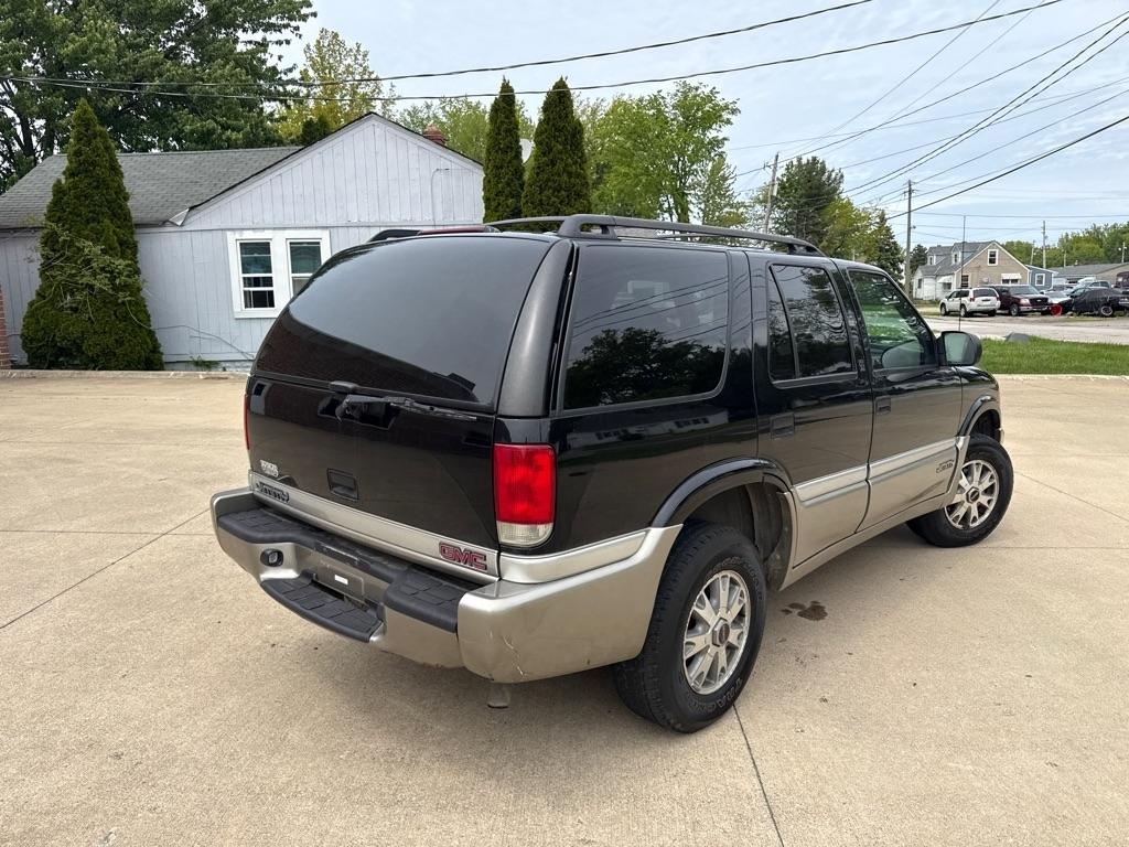 GMC Jimmy SLE 4-Door 4WD 2001