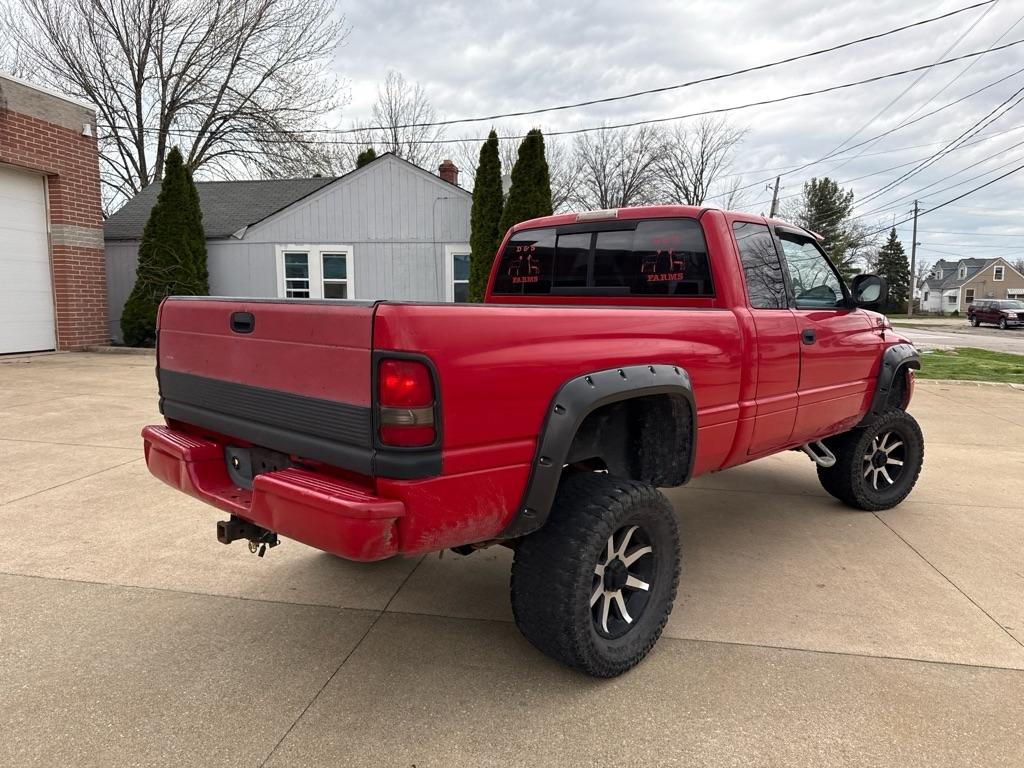 Dodge Ram 1500 Quad Cab Short Bed 4WD 2000