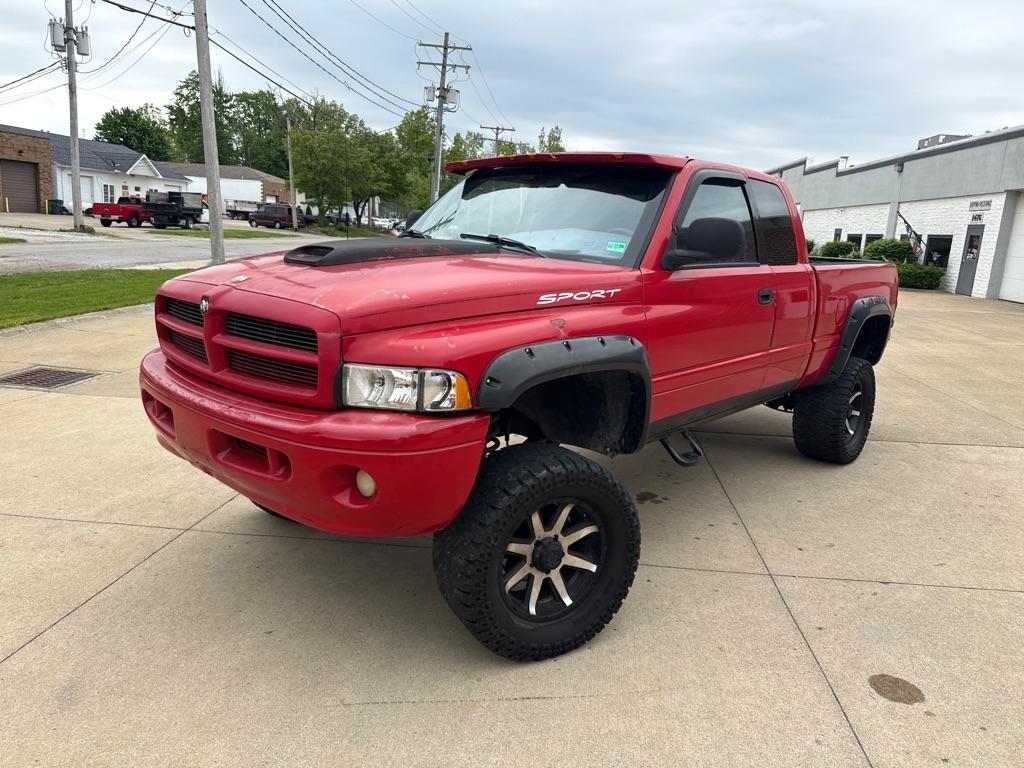 Dodge Ram 1500 Quad Cab Short Bed 4WD 2000