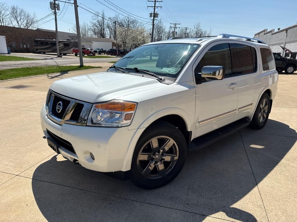 Nissan Armada Platinum 4WD 2013