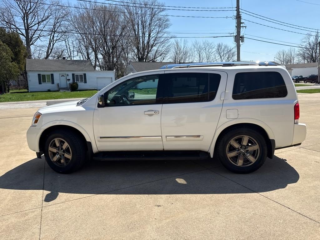 Nissan Armada Platinum 4WD 2013