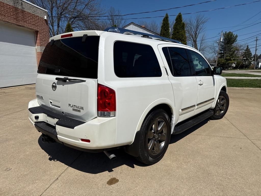 Nissan Armada Platinum 4WD 2013