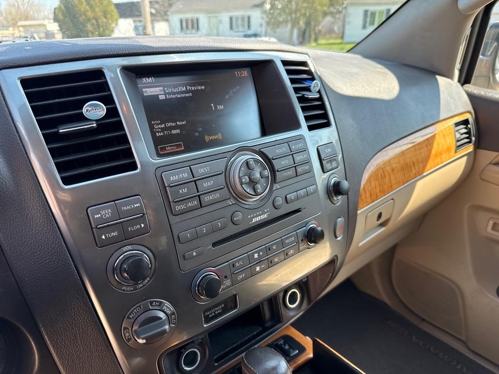 Nissan Armada Platinum 4WD 2013