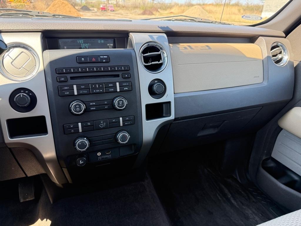 Ford F-150 STX 6.5-ft. Bed Flareside 4WD 2009