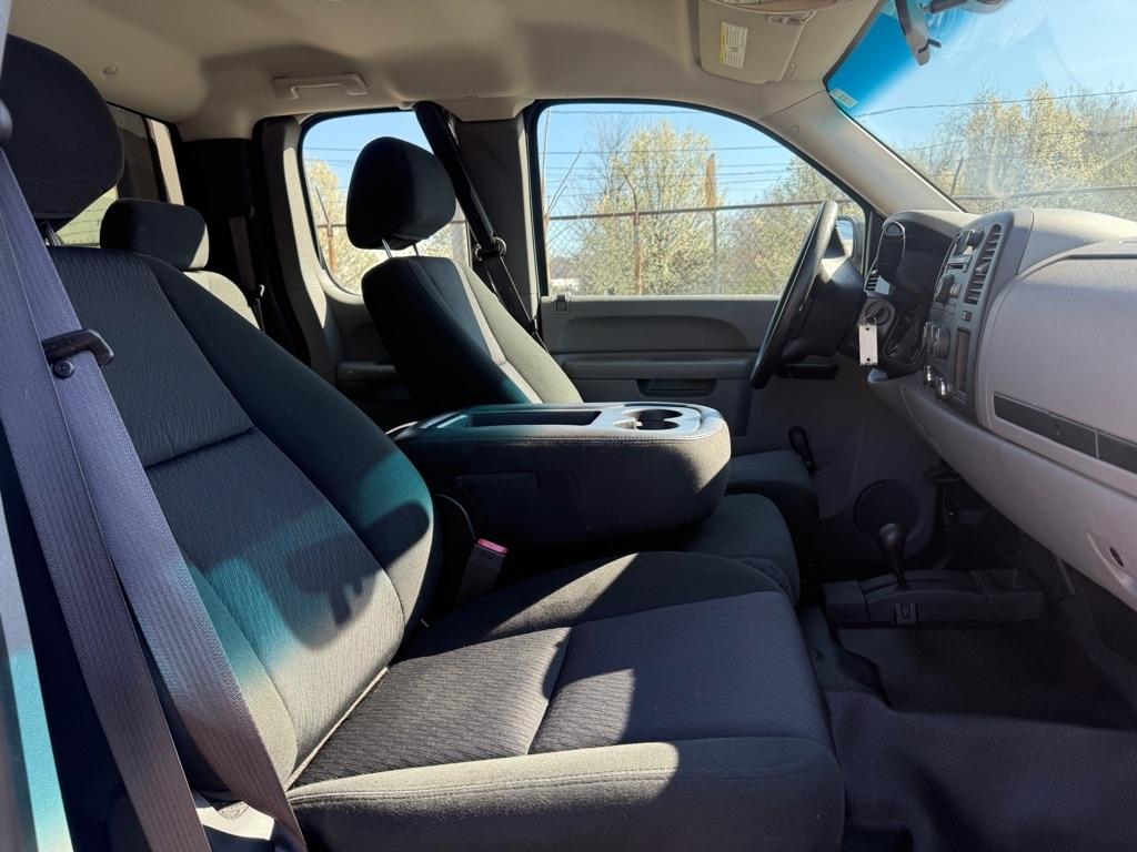 Chevrolet Silverado 1500 Work Truck Ext. Cab 4WD 2012