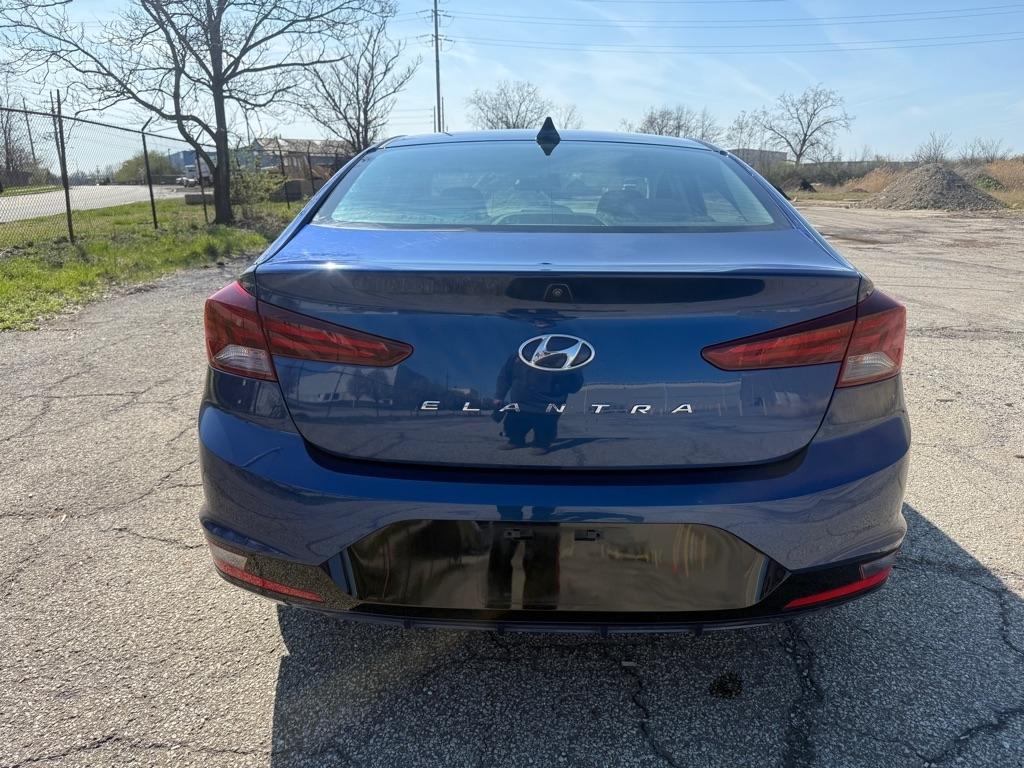 Hyundai Elantra Limited 2020