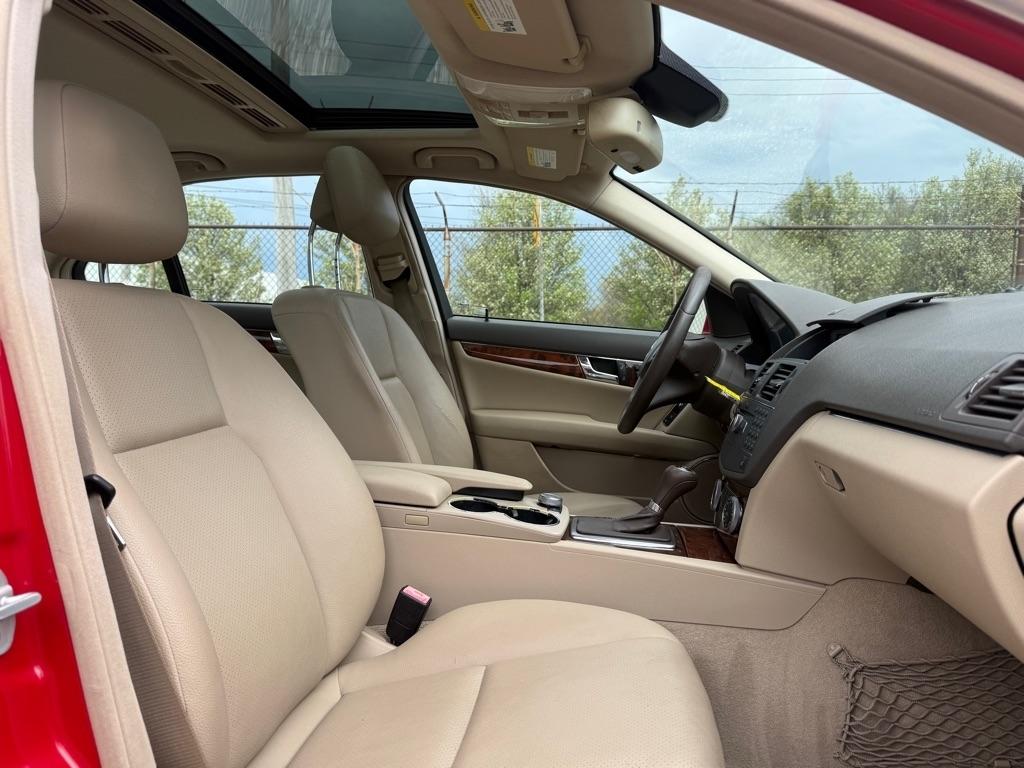 Mercedes-Benz C-Class C300 4MATIC Sport Sedan 2010