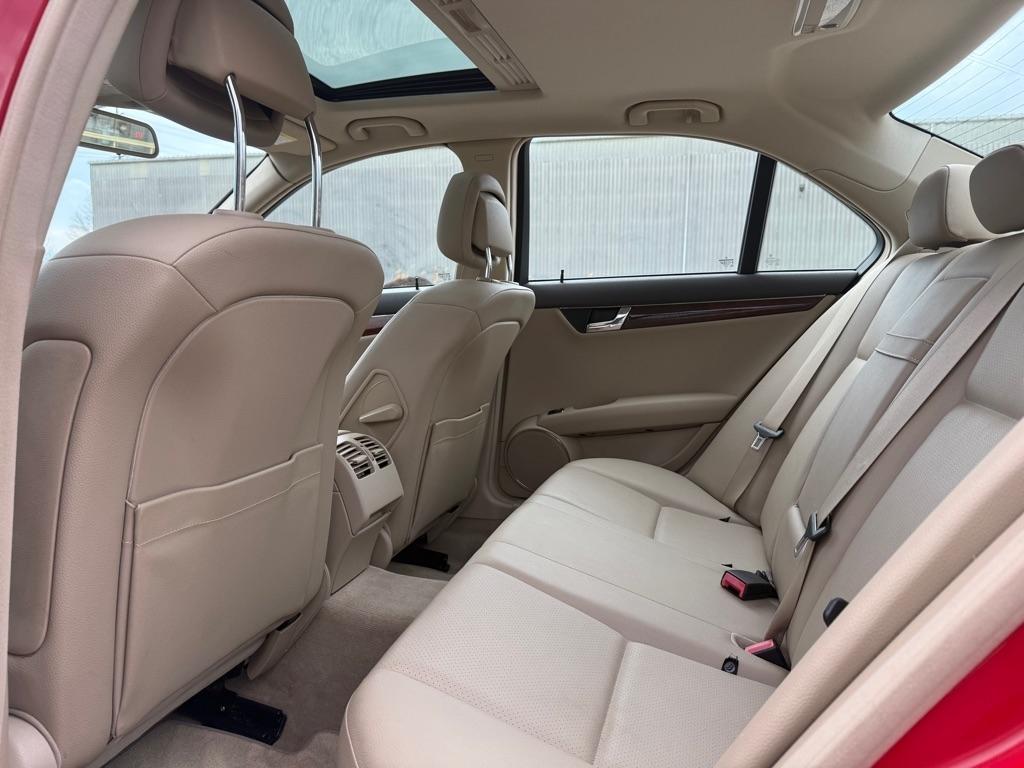 Mercedes-Benz C-Class C300 4MATIC Sport Sedan 2010