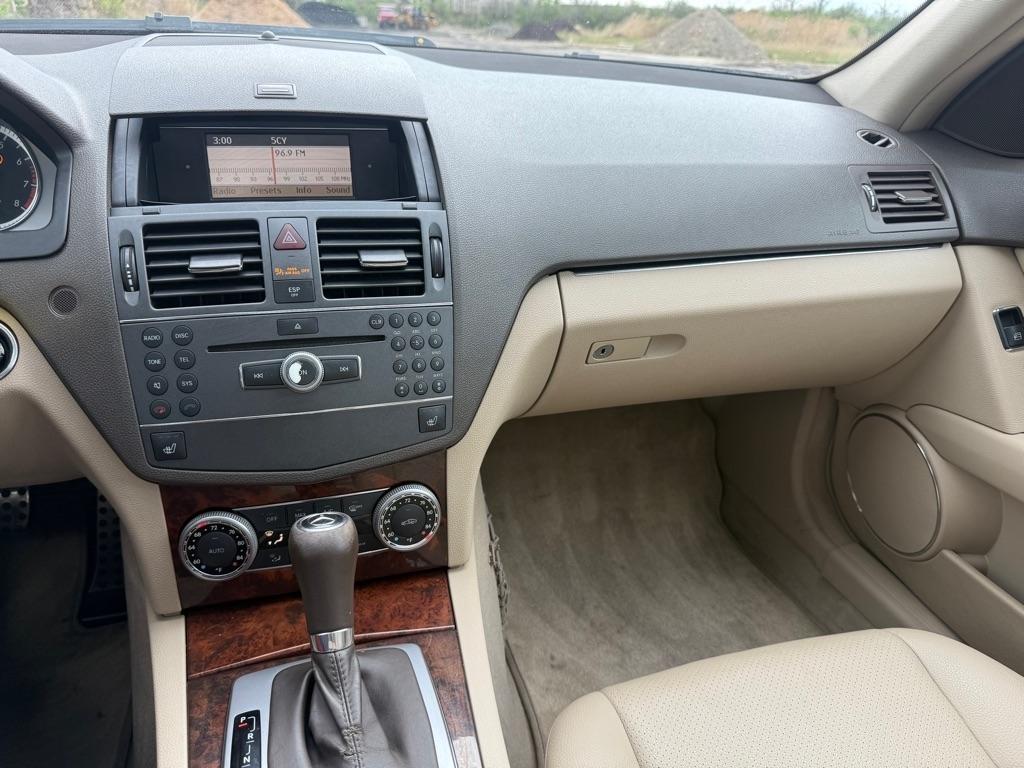 Mercedes-Benz C-Class C300 4MATIC Sport Sedan 2010