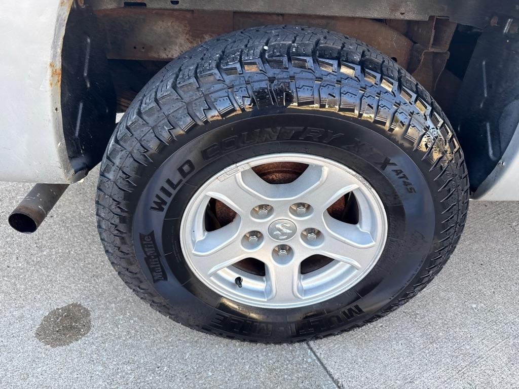 Dodge Dakota SLT Club Cab 4WD 2005