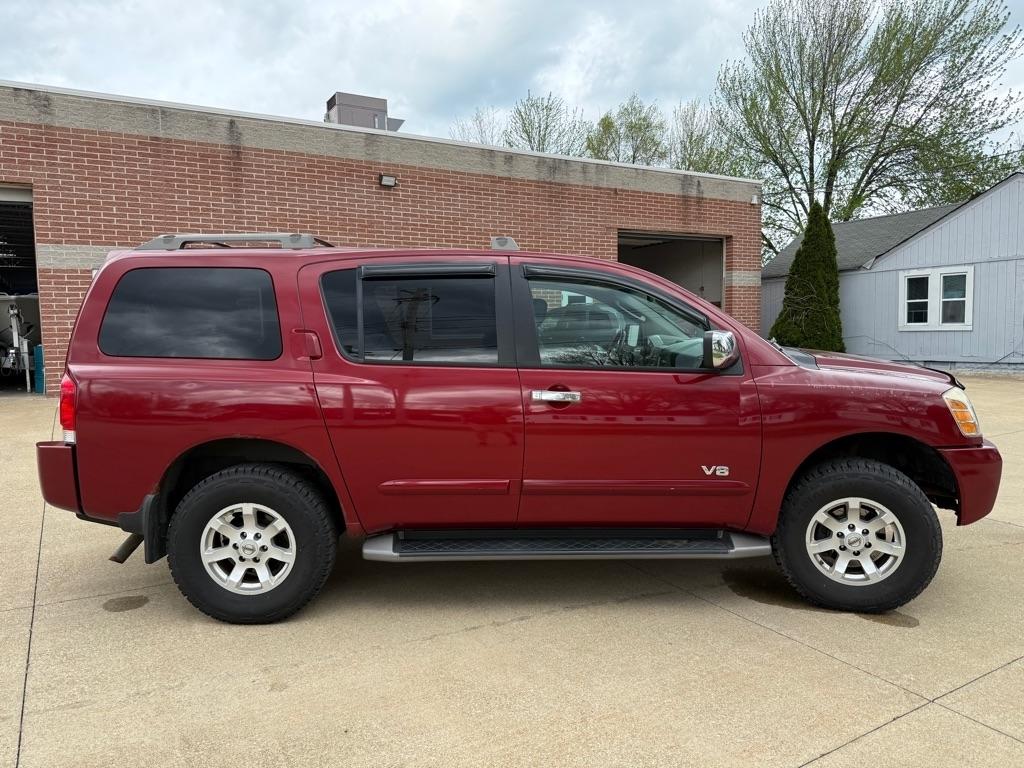 Nissan Armada SE 4WD 2005