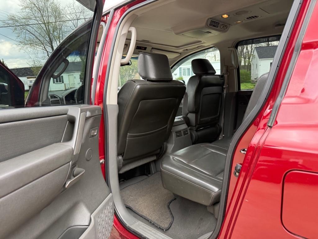 Nissan Armada SE 4WD 2005