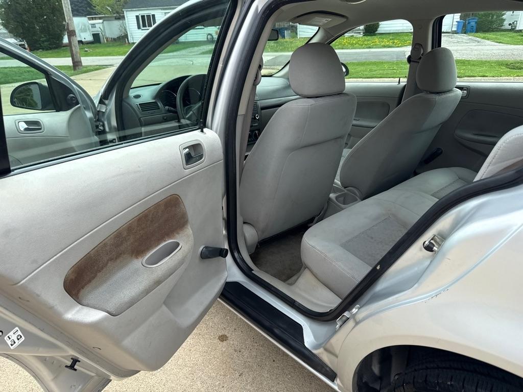 Chevrolet Cobalt LS Sedan 2006